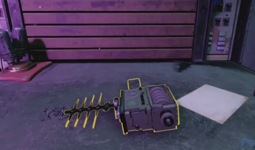 The finished Aetherscope lying on the floor, a box with an antenna and spikes, Die Maschine, Call of Duty Black Ops Cold War Zombies