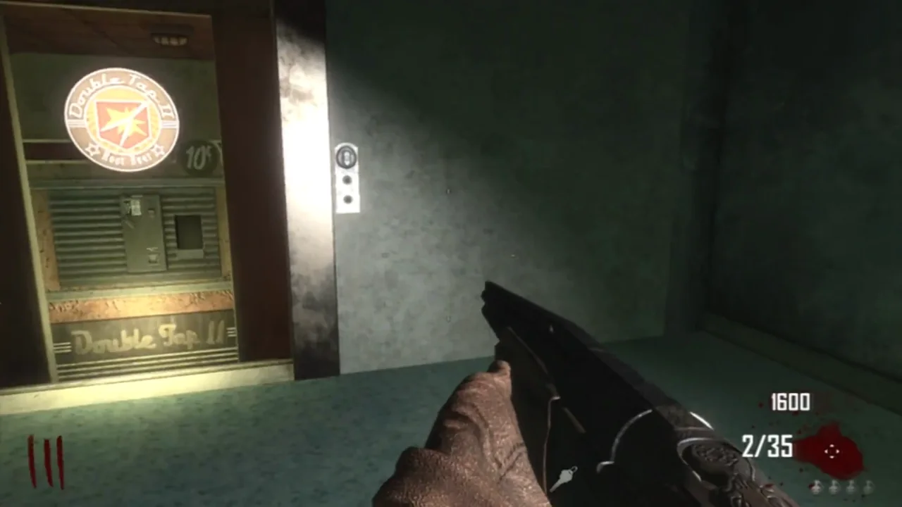 The Double Tap Root Beer machine inside its elevator in Die Rise, Call of Duty Black Ops II Zombies