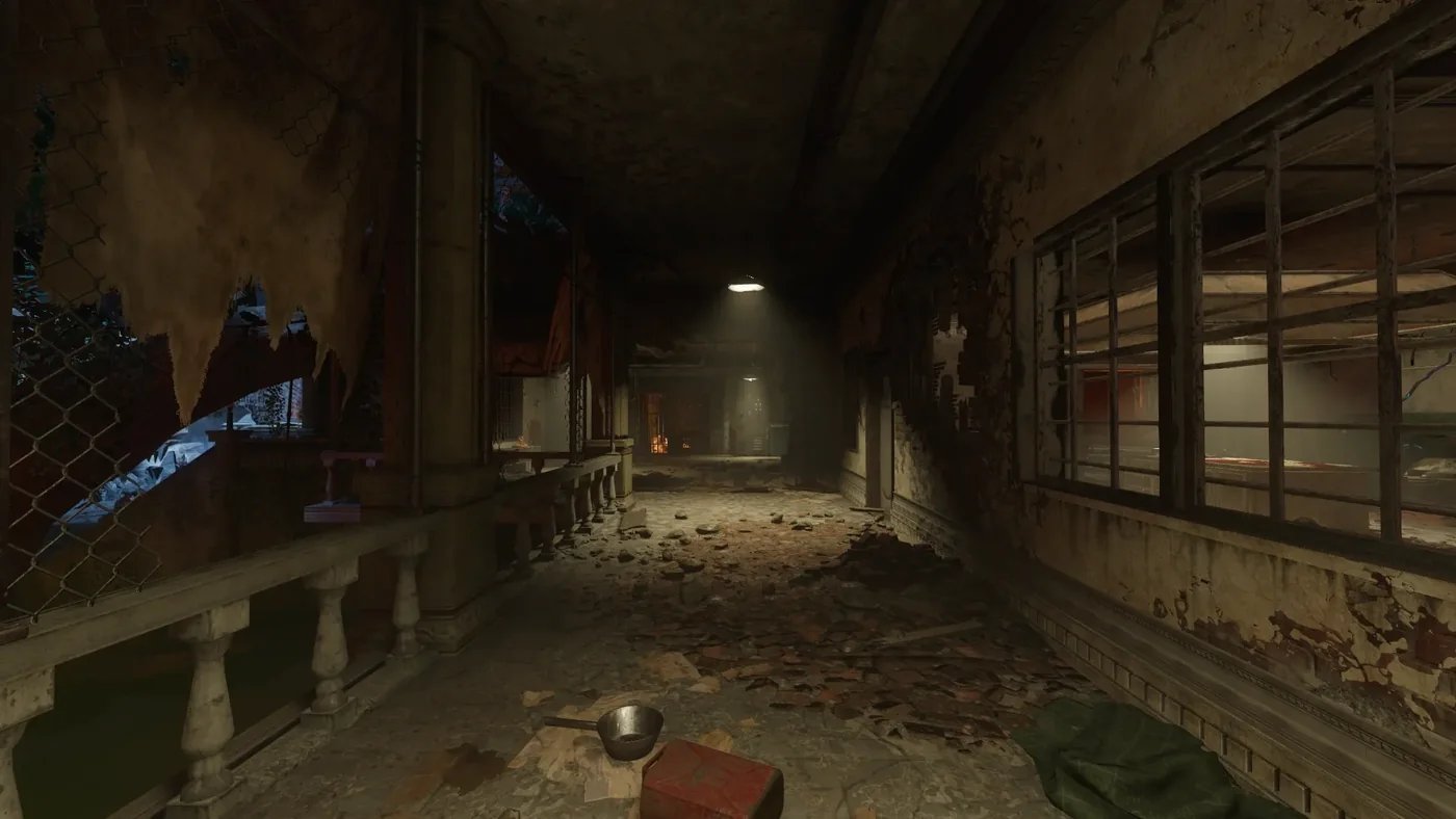A run-down corridor of the Verrückt asylum in Revelations, Call of Duty Black Ops III Zombies