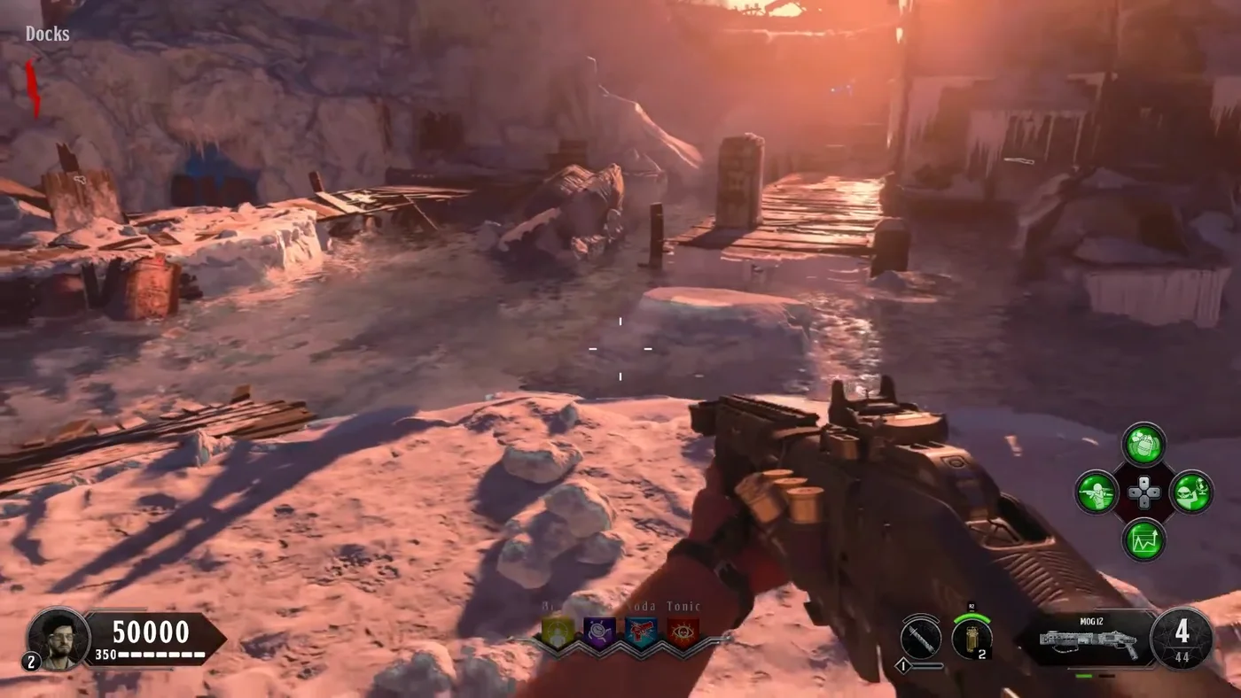 The frozen water of the Docks between the wooden walkways, Tag der Toten, Call of Duty Black Ops 4 Zombies